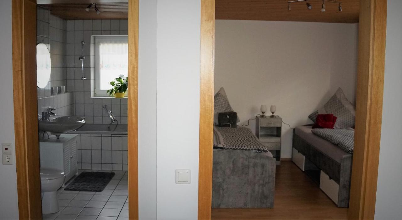 Bodensee Apartment "La Musica" Meckenbeuren Bagian luar foto